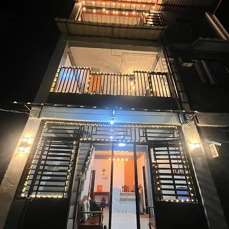 Eighty8 Tourist Inn